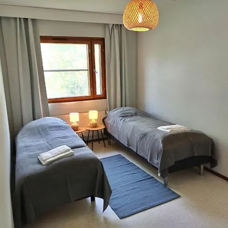 Spacious For 4 With Sauna Mantsala